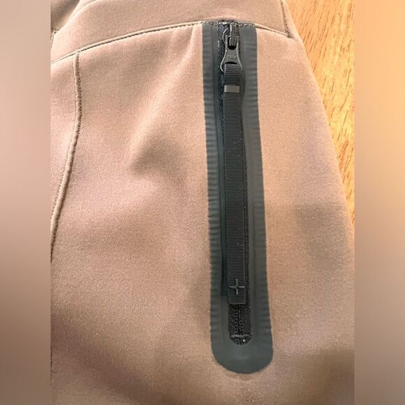 Nike Dri-Fit Tech Pack Women’s Track Jogger Pants Ironstone/Black Sz S - Picture 7 of 7